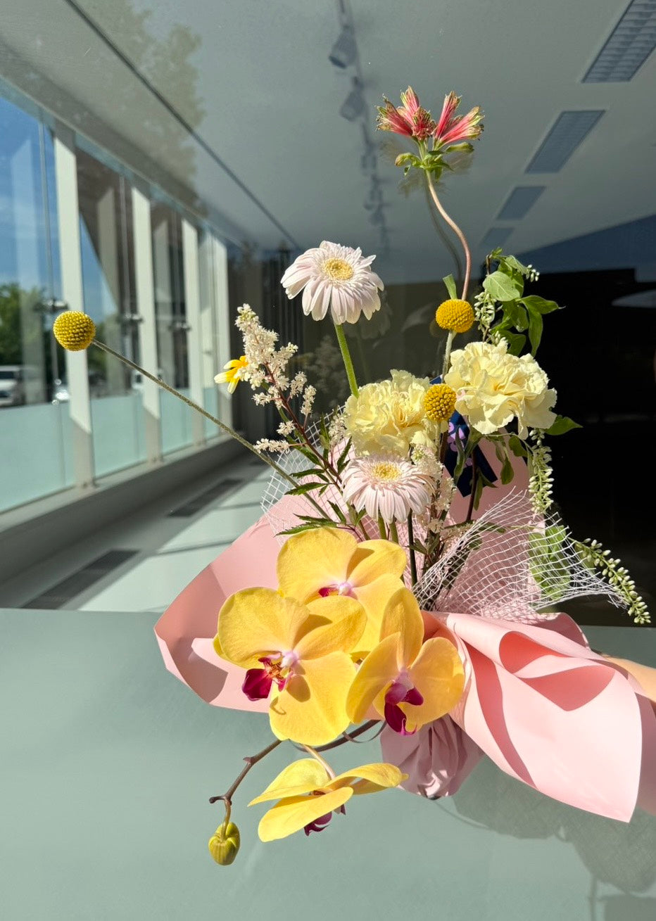 aqui flower subscription